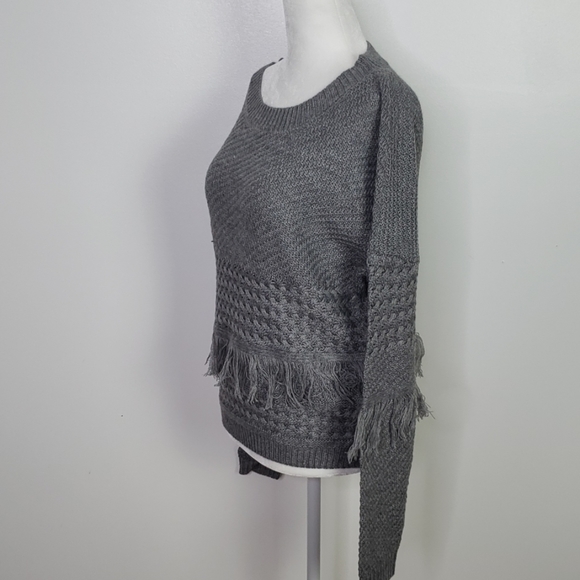 NWT BB Dakota Candace Fringe Sweater Sz. Small - Picture 6 of 8